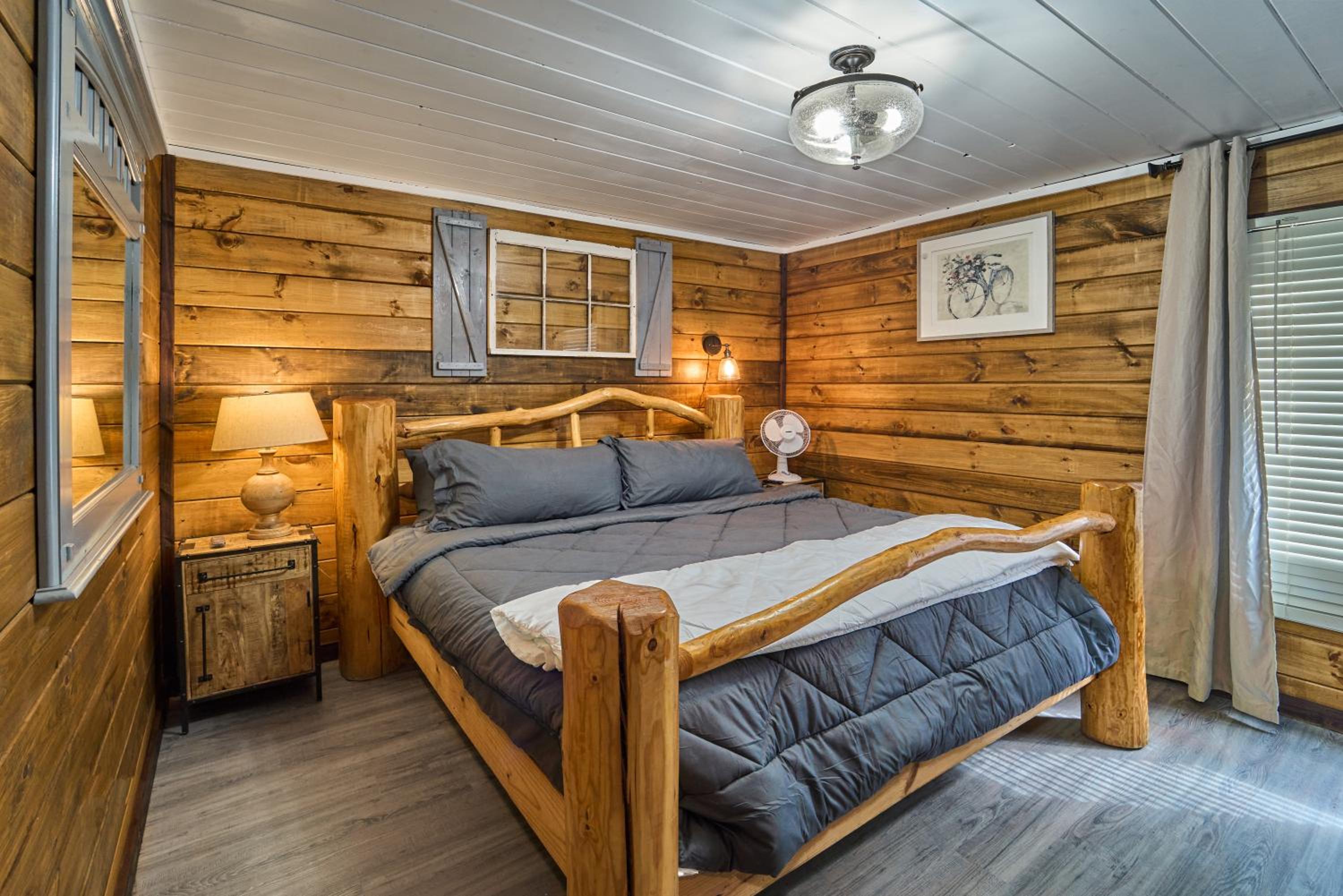 Charming 6BR Stay Steps from Downtown