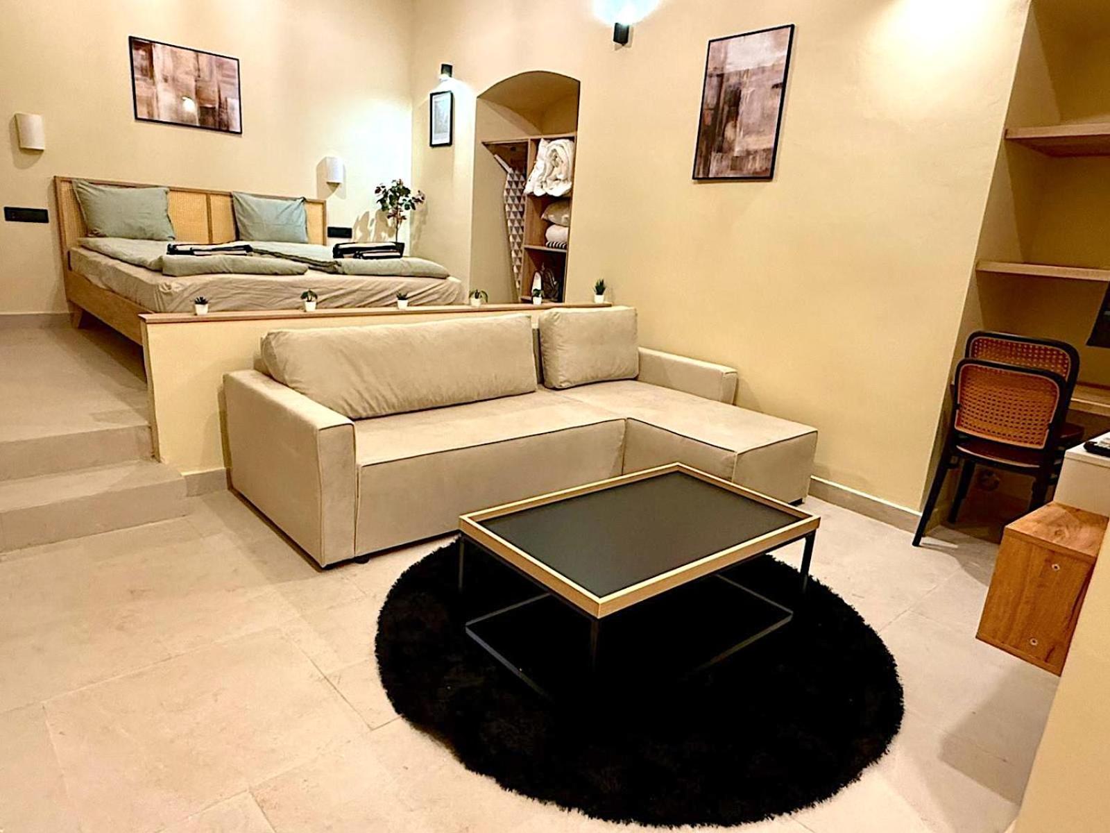 7th Heaven Suite