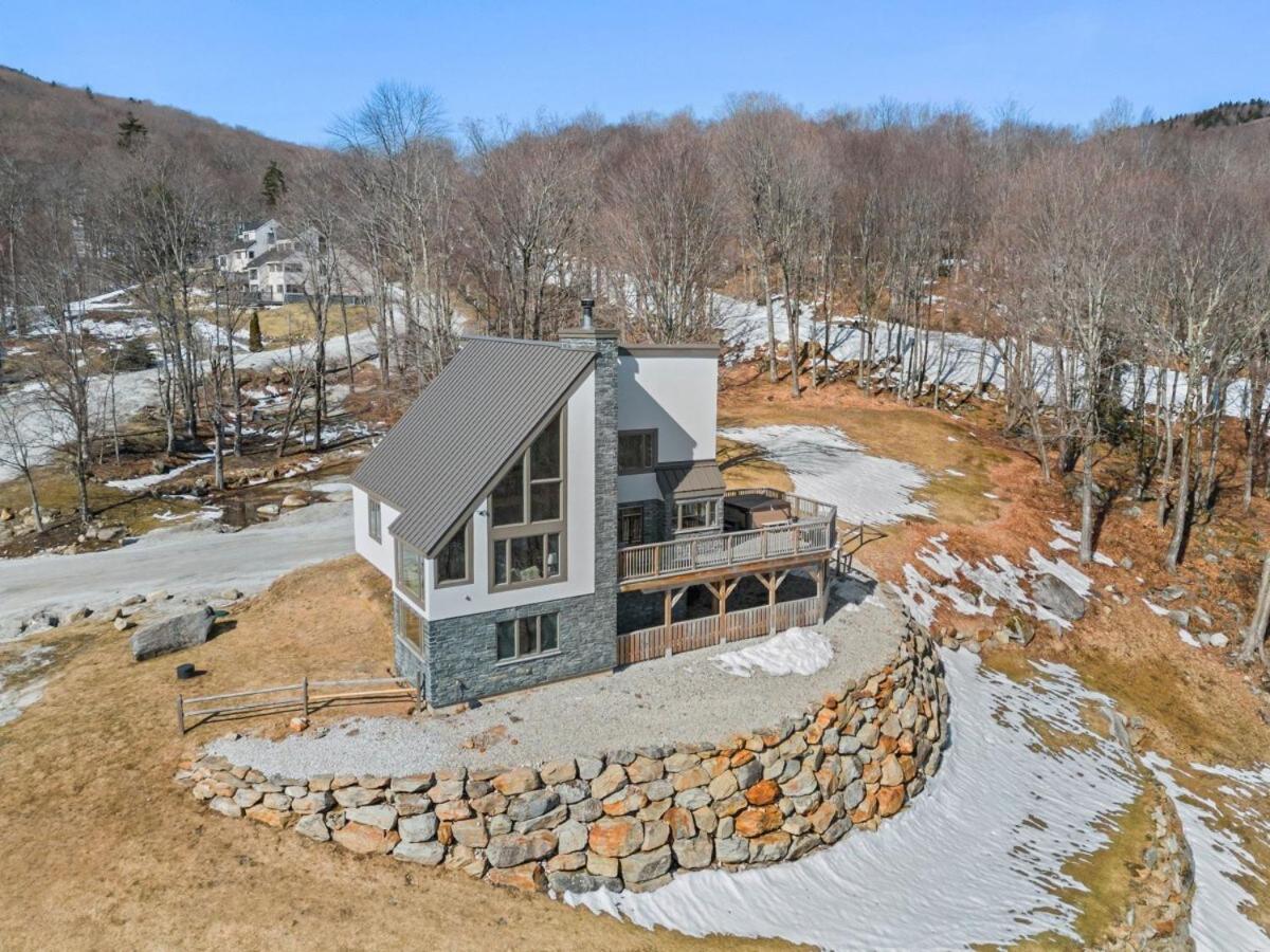 The Matterhorn House - Mountain Chalet with Hot Tub, Views, Game Room - Ideal Spring to Fall