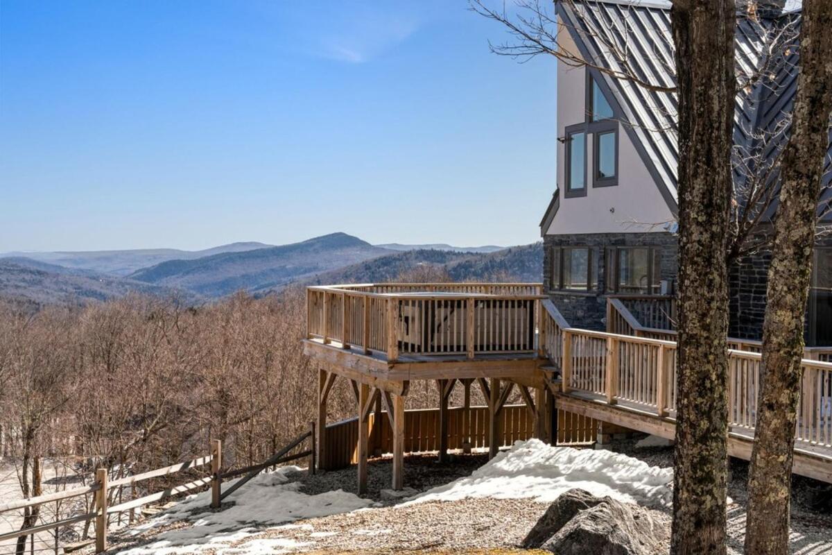 The Matterhorn House - Mountain Chalet with Hot Tub, Views, Game Room - Ideal Spring to Fall