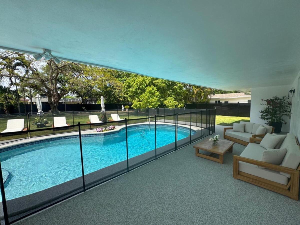 Chic-ness Oasis FIFA World Cup 2026 Heated Pool Near Stadium