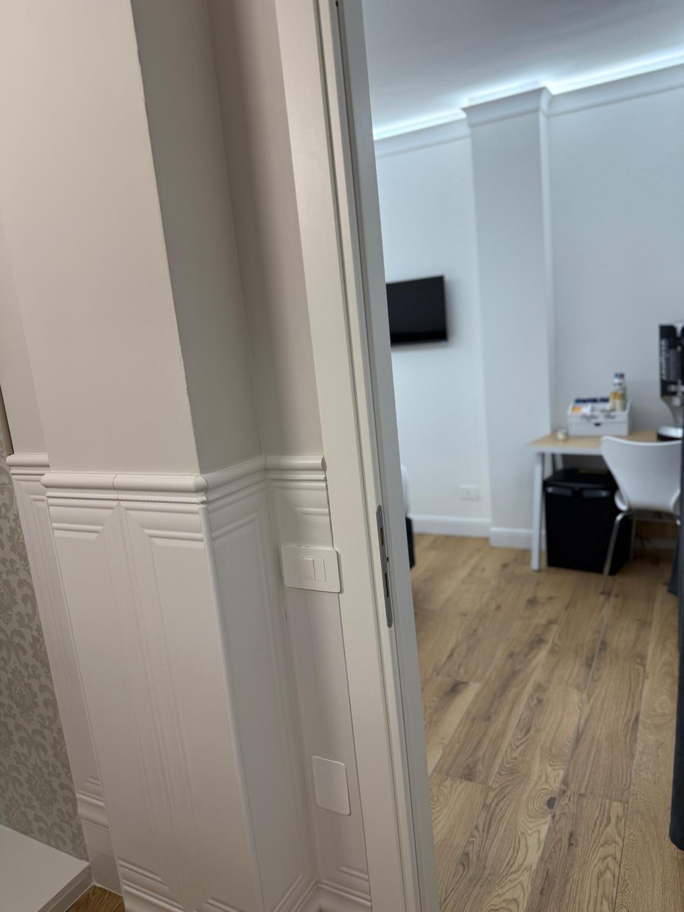 Emy Suites