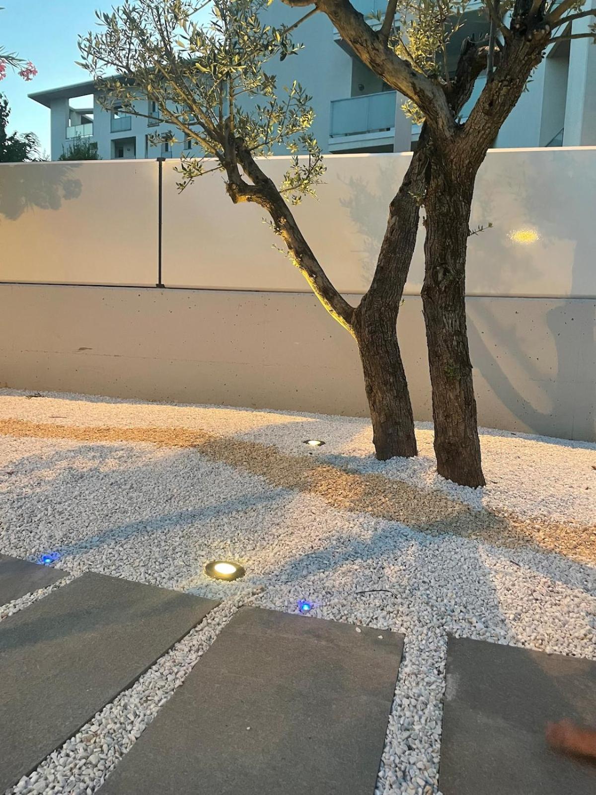 Appartamento in città con Giardino e Piscina privati