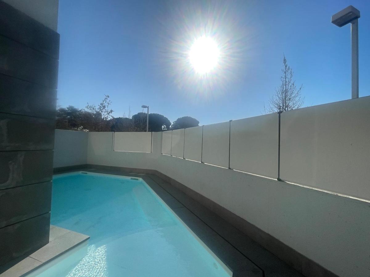 Appartamento in città con Giardino e Piscina privati