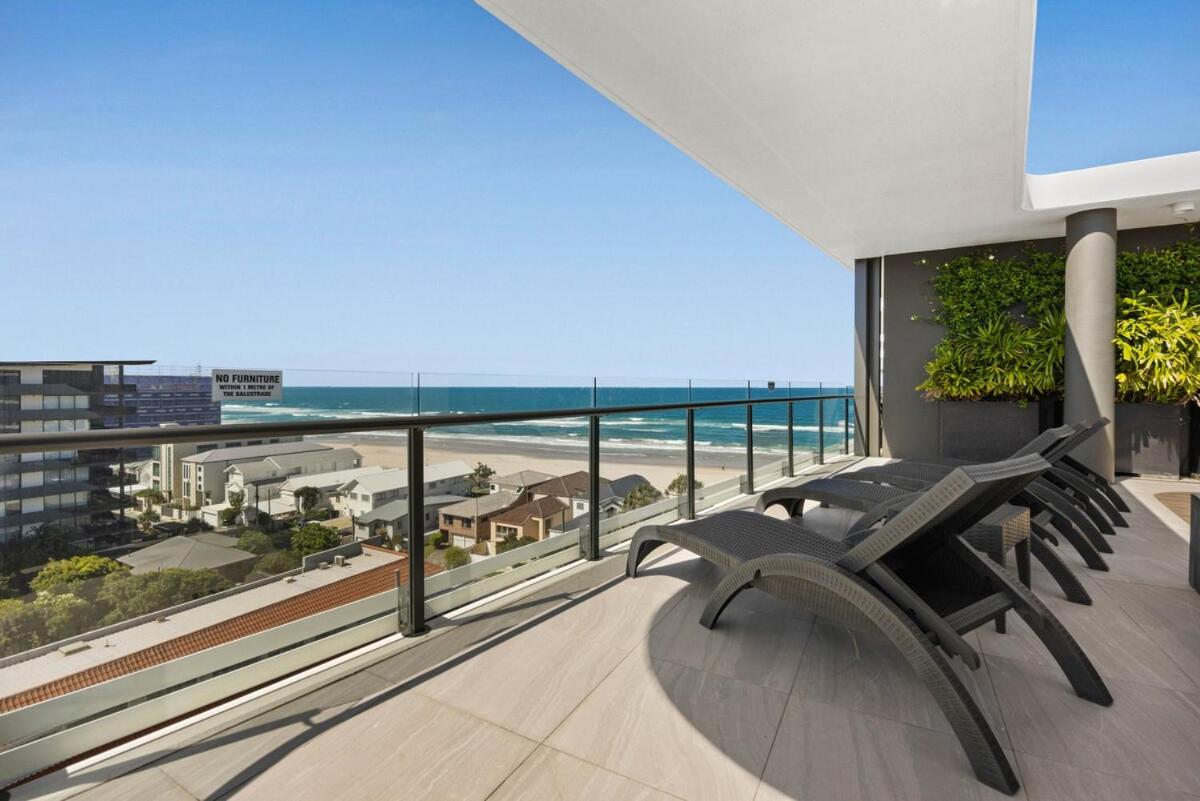Modern Beachside Oasis 1BR Apartment Free Wi-Fi