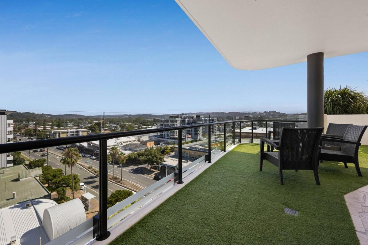 Modern Beachside Oasis 1BR Apartment Free Wi-Fi