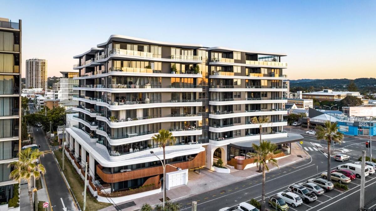Modern Beachside Oasis 1BR Apartment Free Wi-Fi