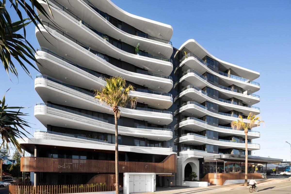 Modern Beachside Oasis 1BR Apartment Free Wi-Fi