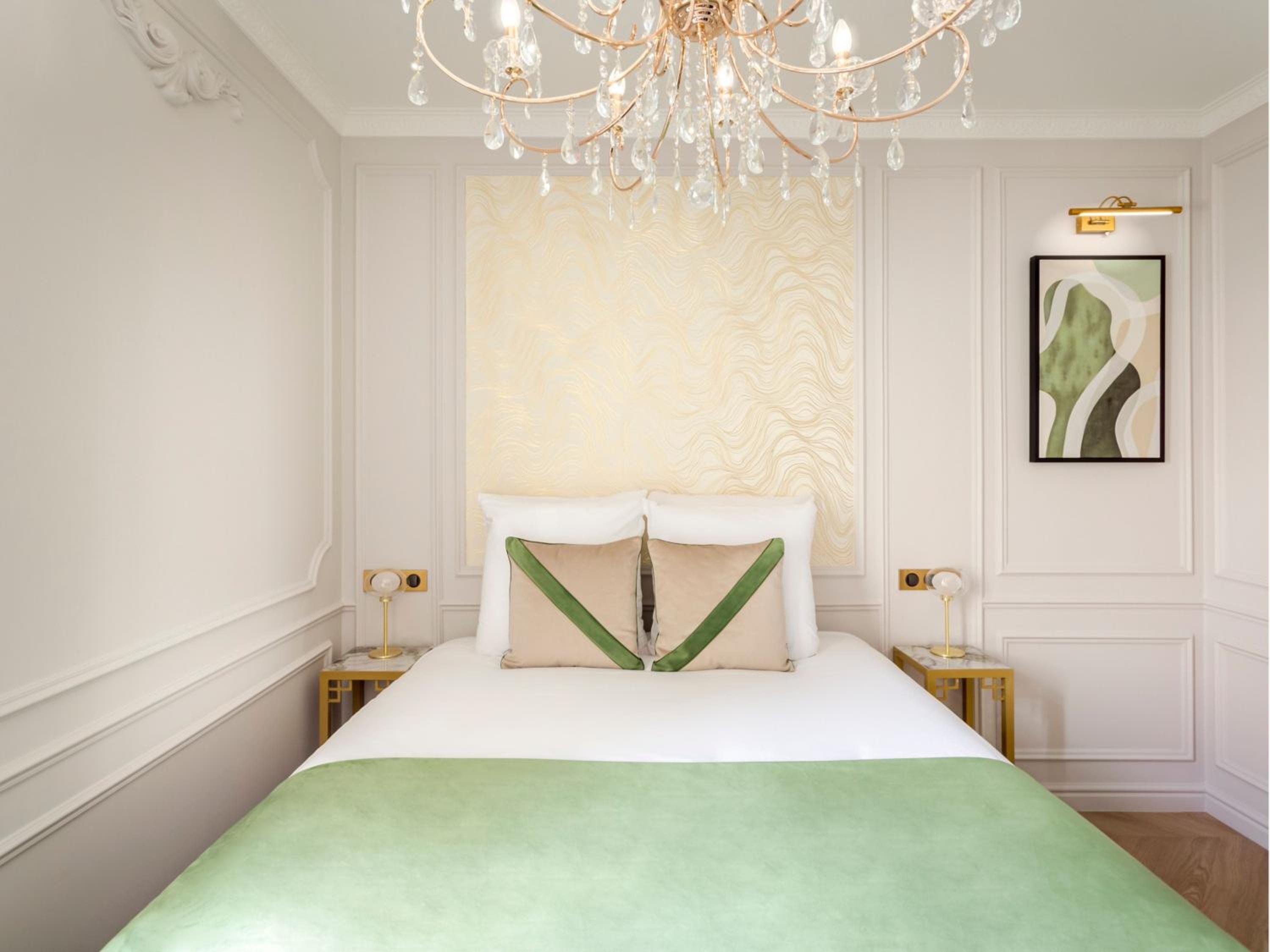 Merveil Signature Suite Hoche - Eiffel Tower view