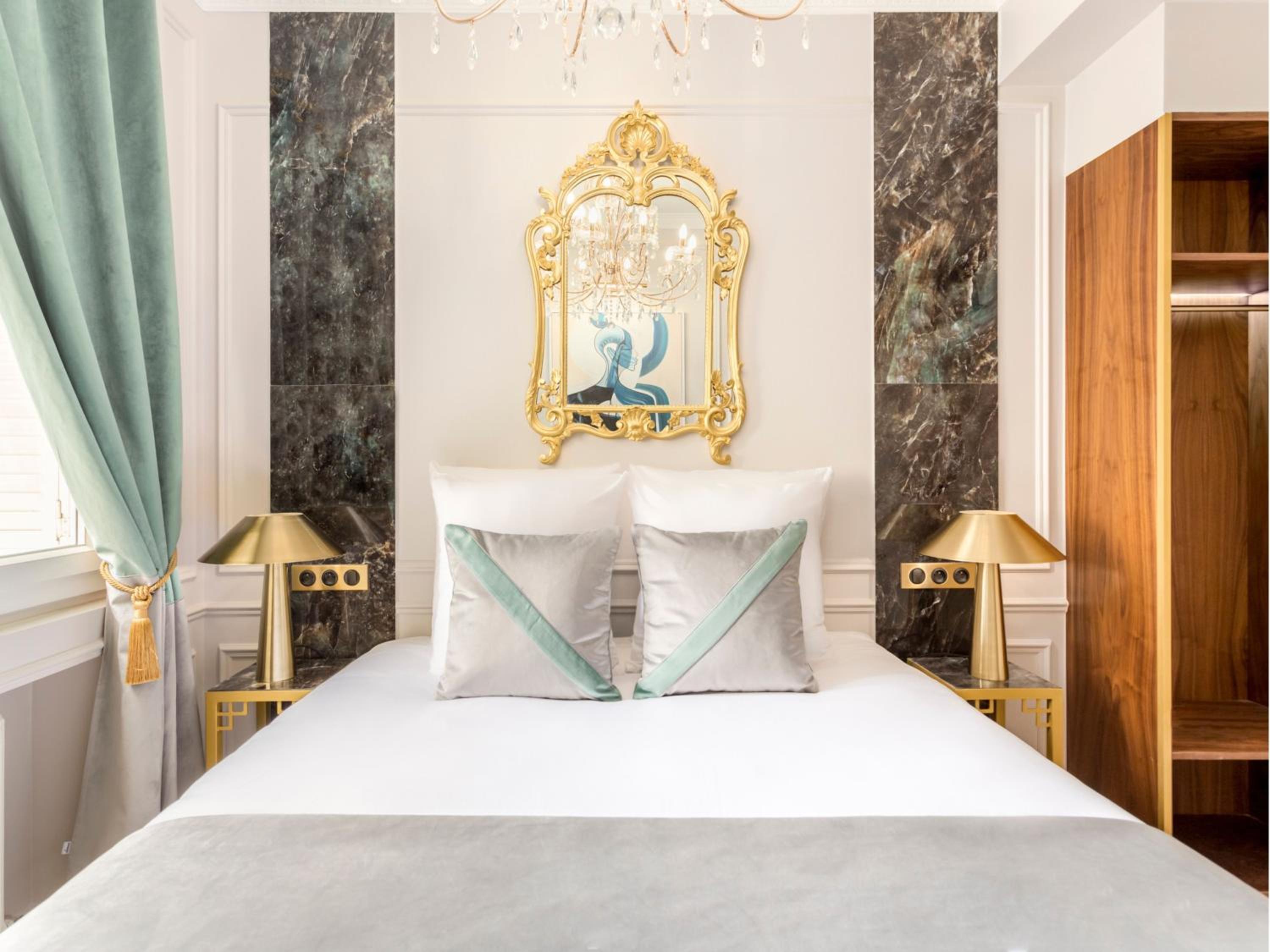 Merveil Signature Suite Hoche - Eiffel Tower view