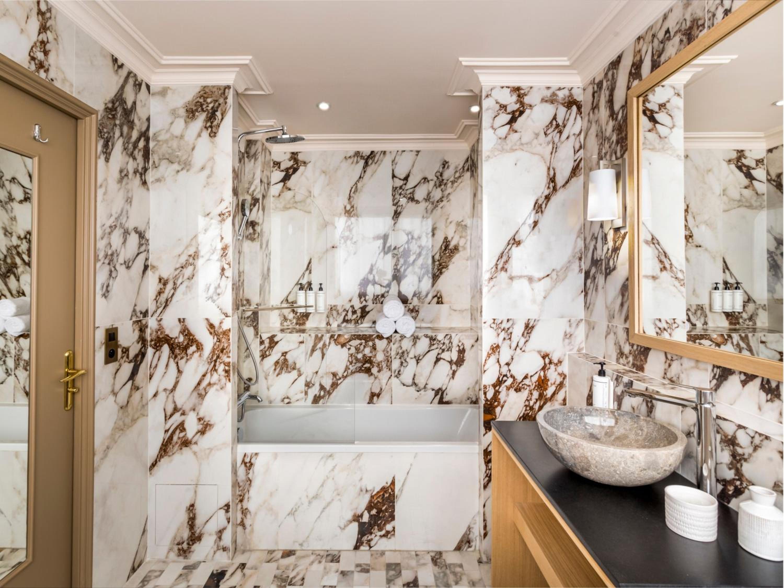 Merveil - Signature Suite - Opera - Bateliere