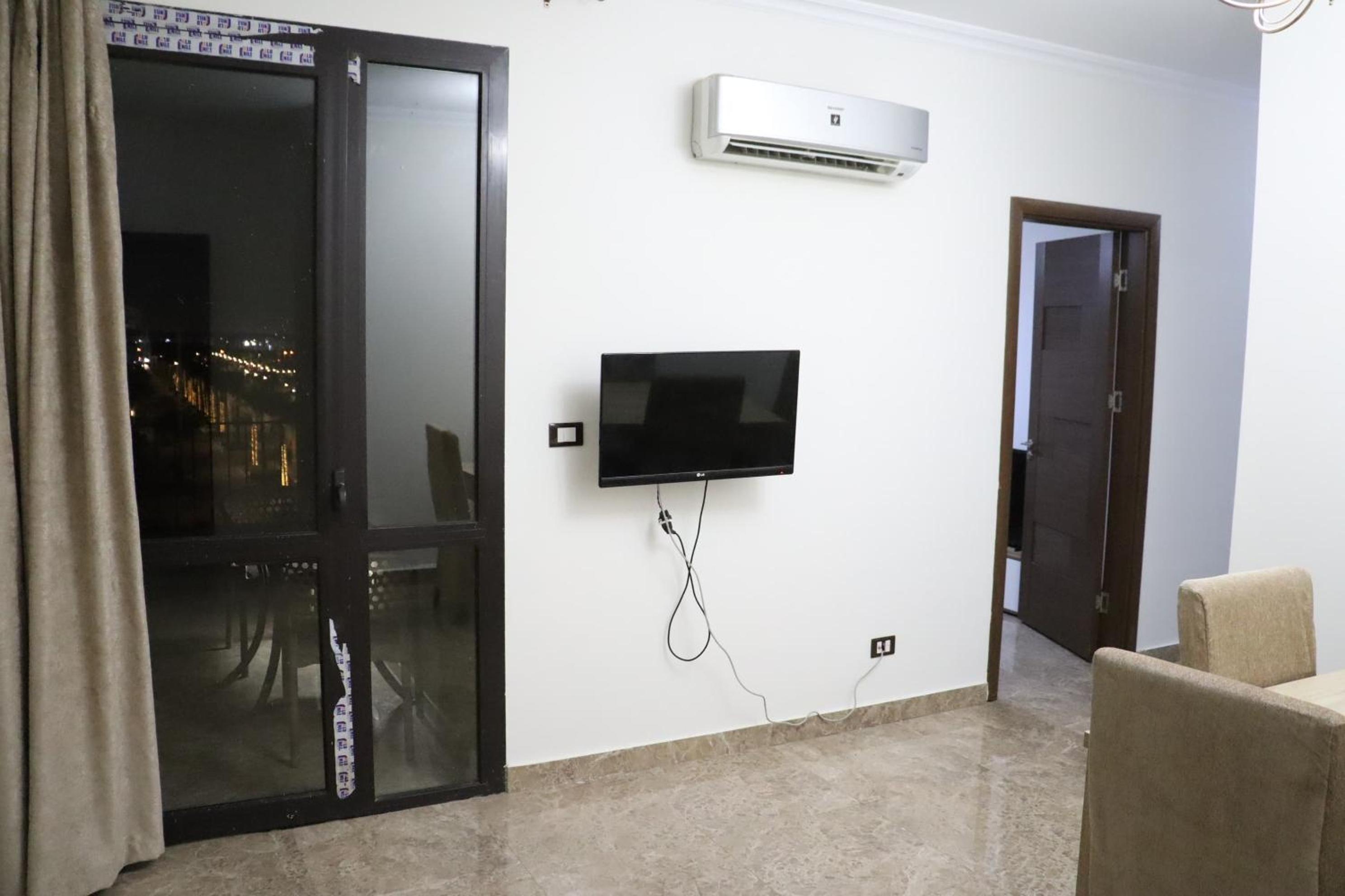 Luxury Stylish Modern 2 Beds Hotel Apartment - East Town Compound - Sodic -New Cairo - Cairo - Egypt