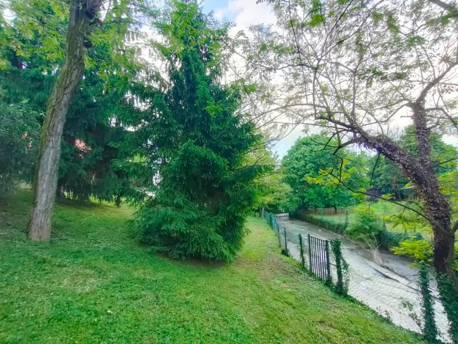 MY Bergamo Pool Apartment