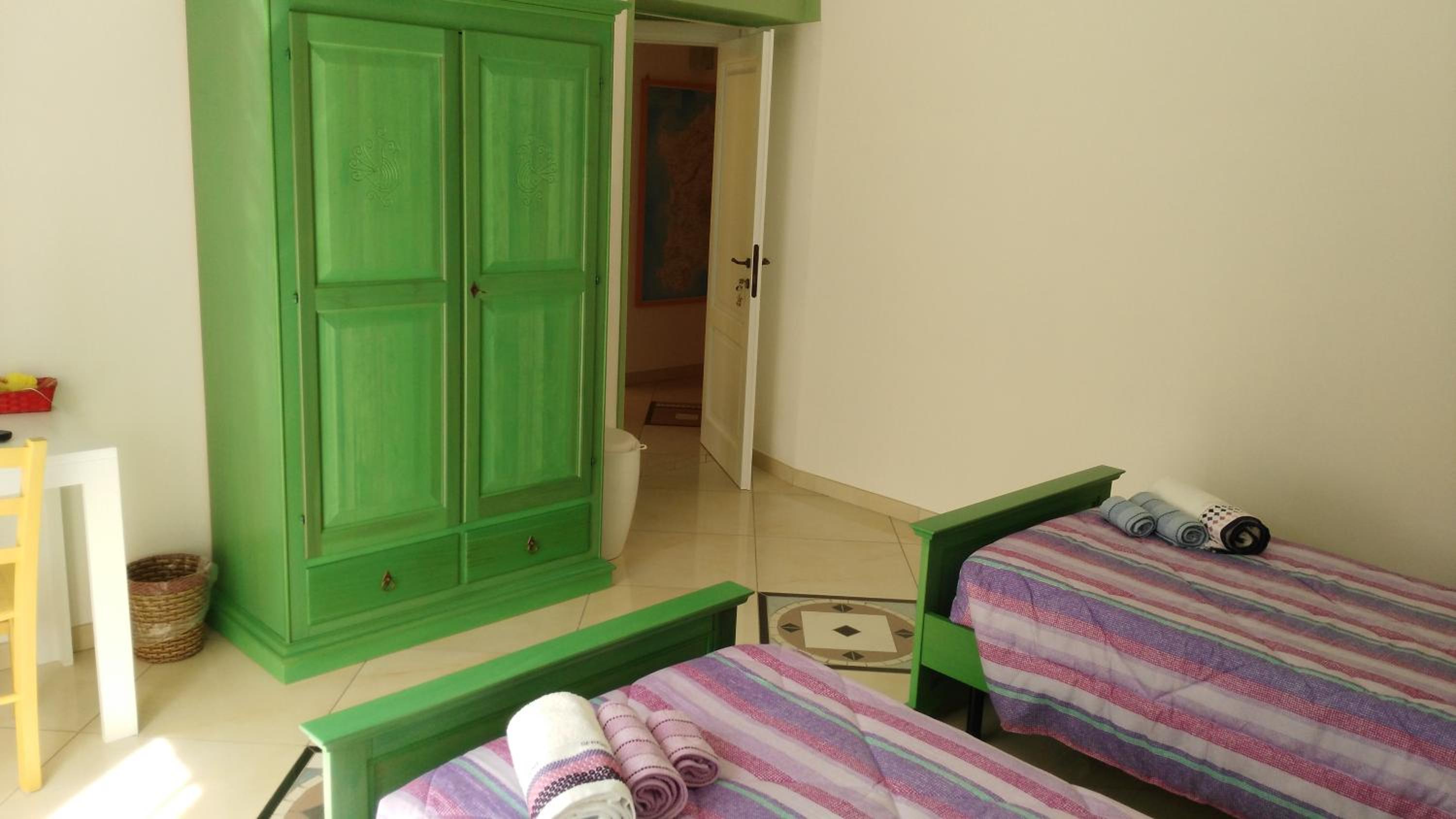 Photo 48