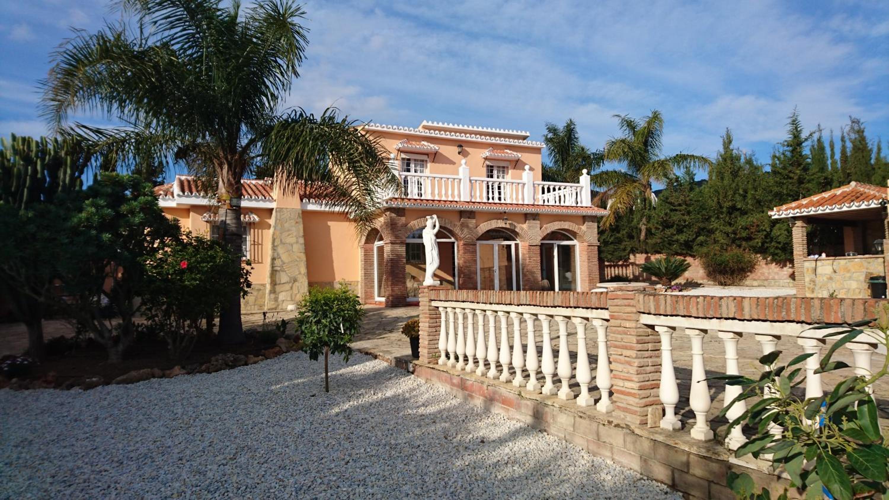 Villa Buenavista Malaga - sea view, private heated pool, spa, 5 bedrooms
