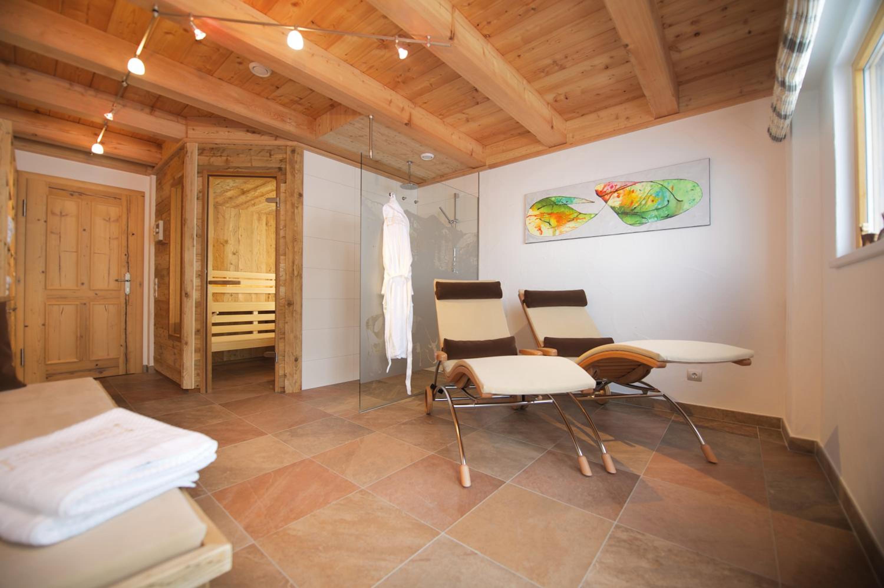 Wallegg Lodge - Alpine Premium Chalet - Ski In-Ski Out - Real Alpine Location Saalbach