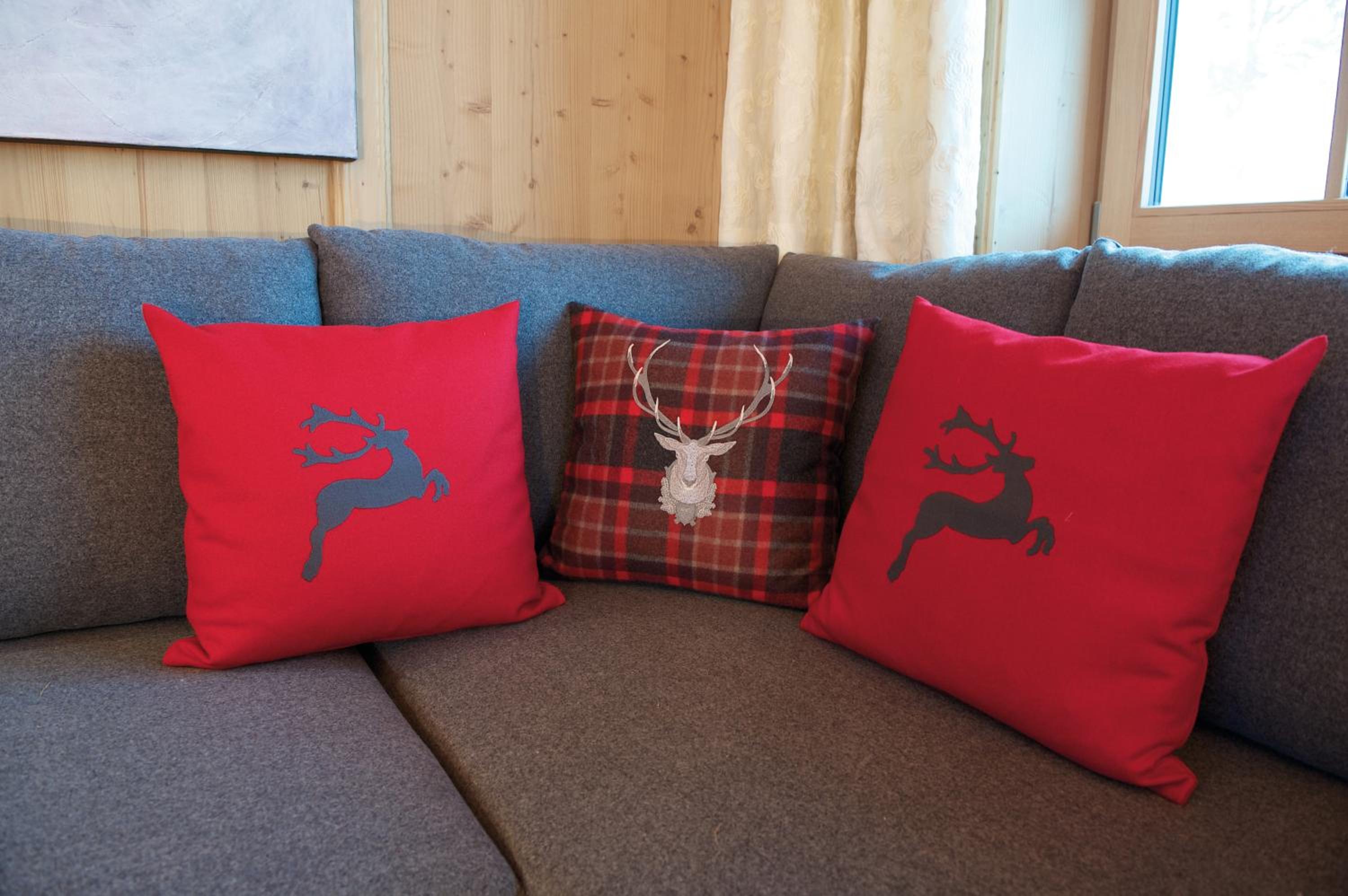 Wallegg Lodge - Alpine Premium Chalet - Ski In-Ski Out - Real Alpine Location Saalbach