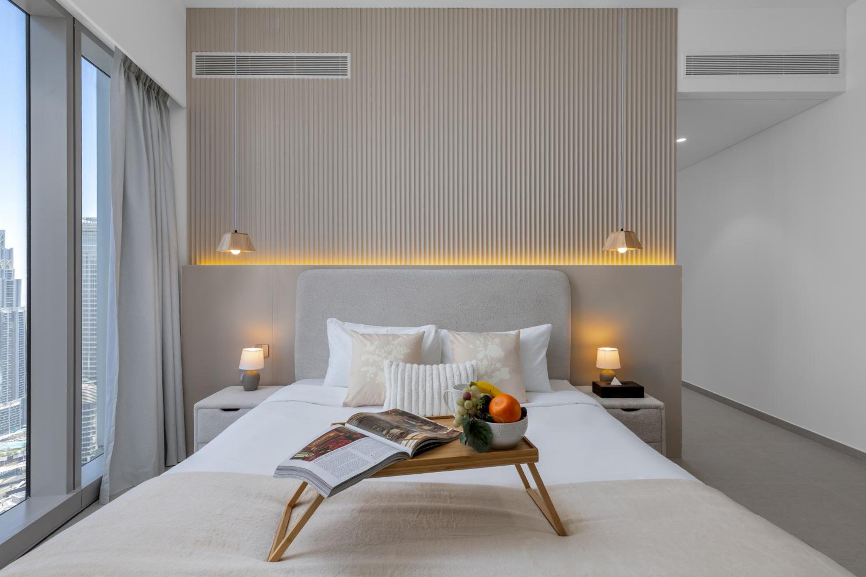Maison Privee - Sky-High Elegance with Unrivaled Burj Khalifa Views