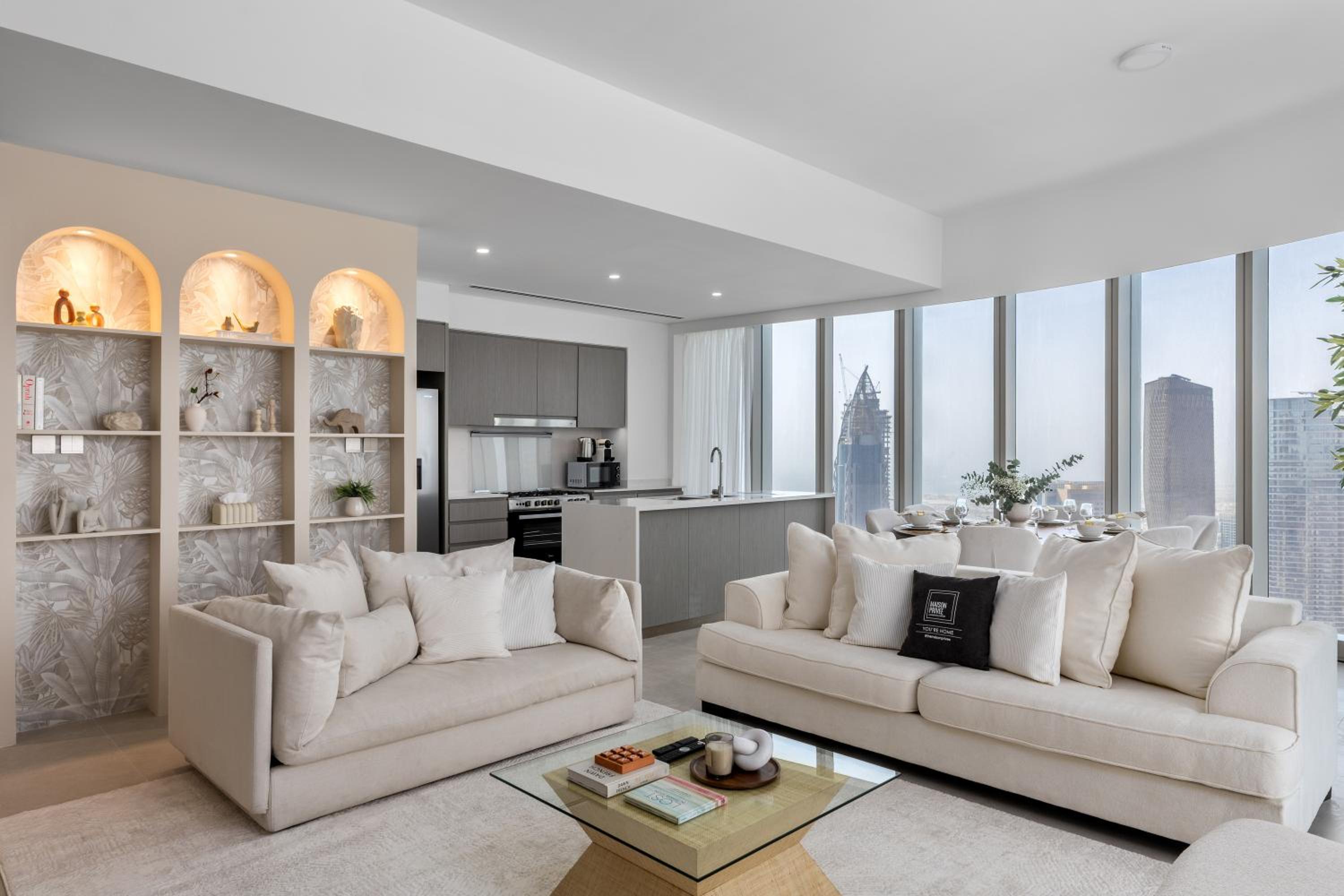 Maison Privee - Sky-High Elegance with Unrivaled Burj Khalifa Views