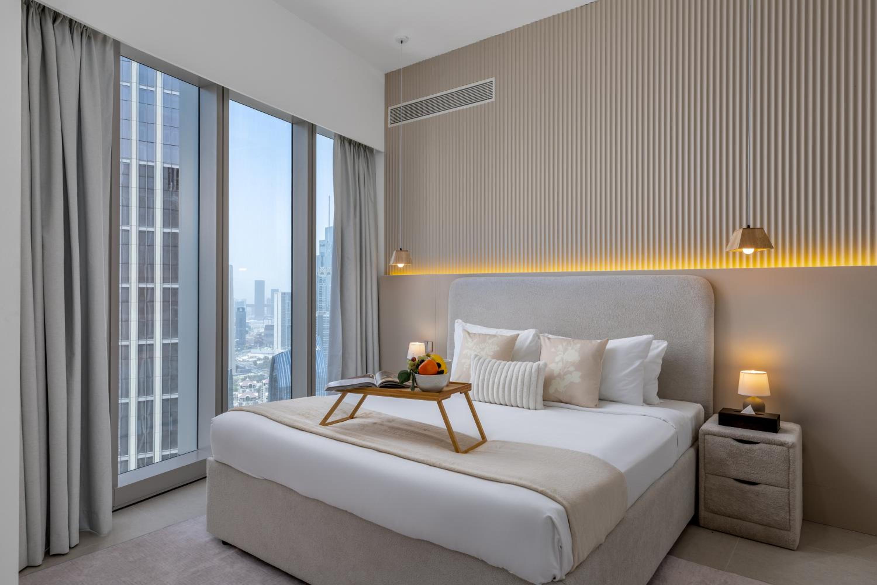 Maison Privee - Sky-High Elegance with Unrivaled Burj Khalifa Views