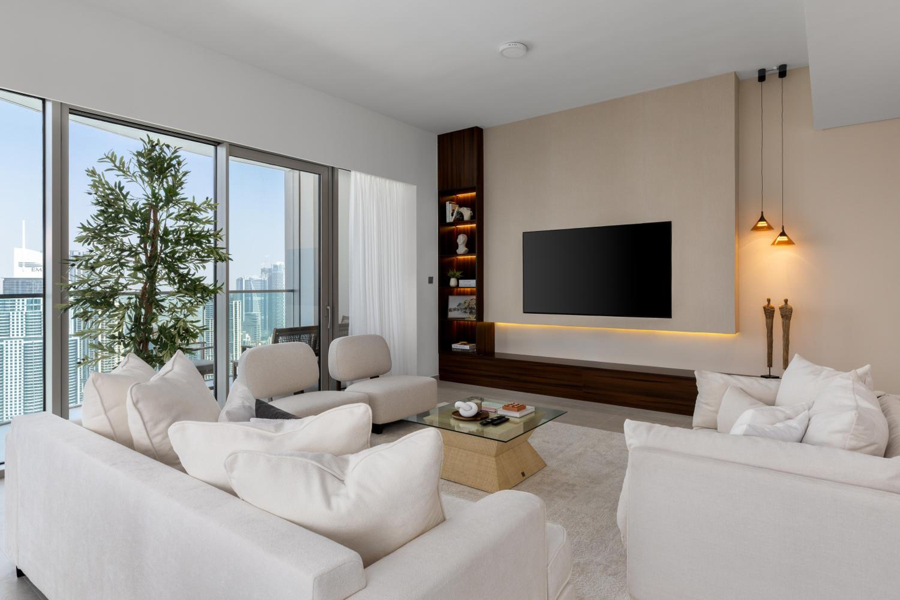 Maison Privee - Sky-High Elegance with Unrivaled Burj Khalifa Views