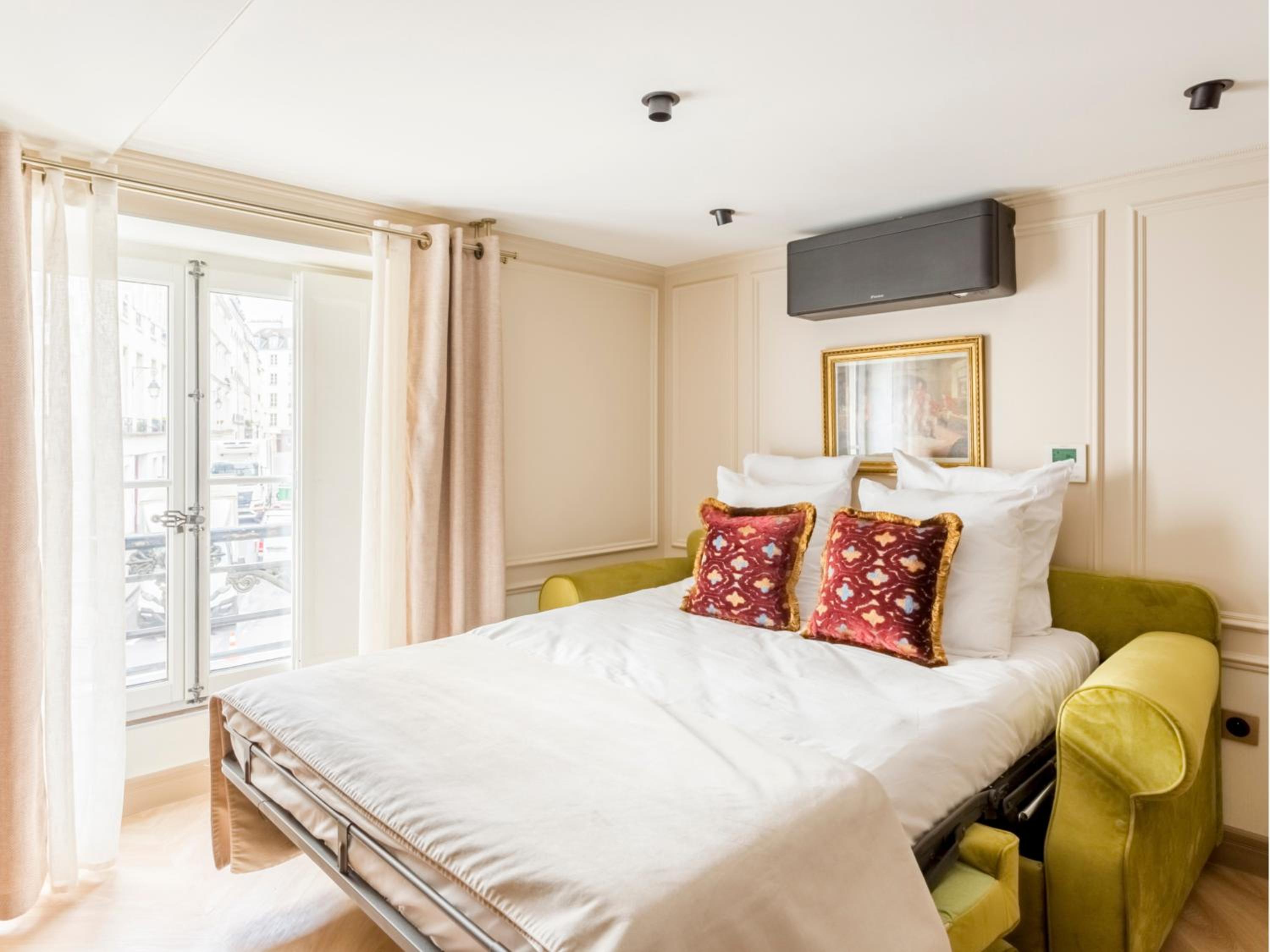 Merveil - Luxury Suite - Marais - Turenne