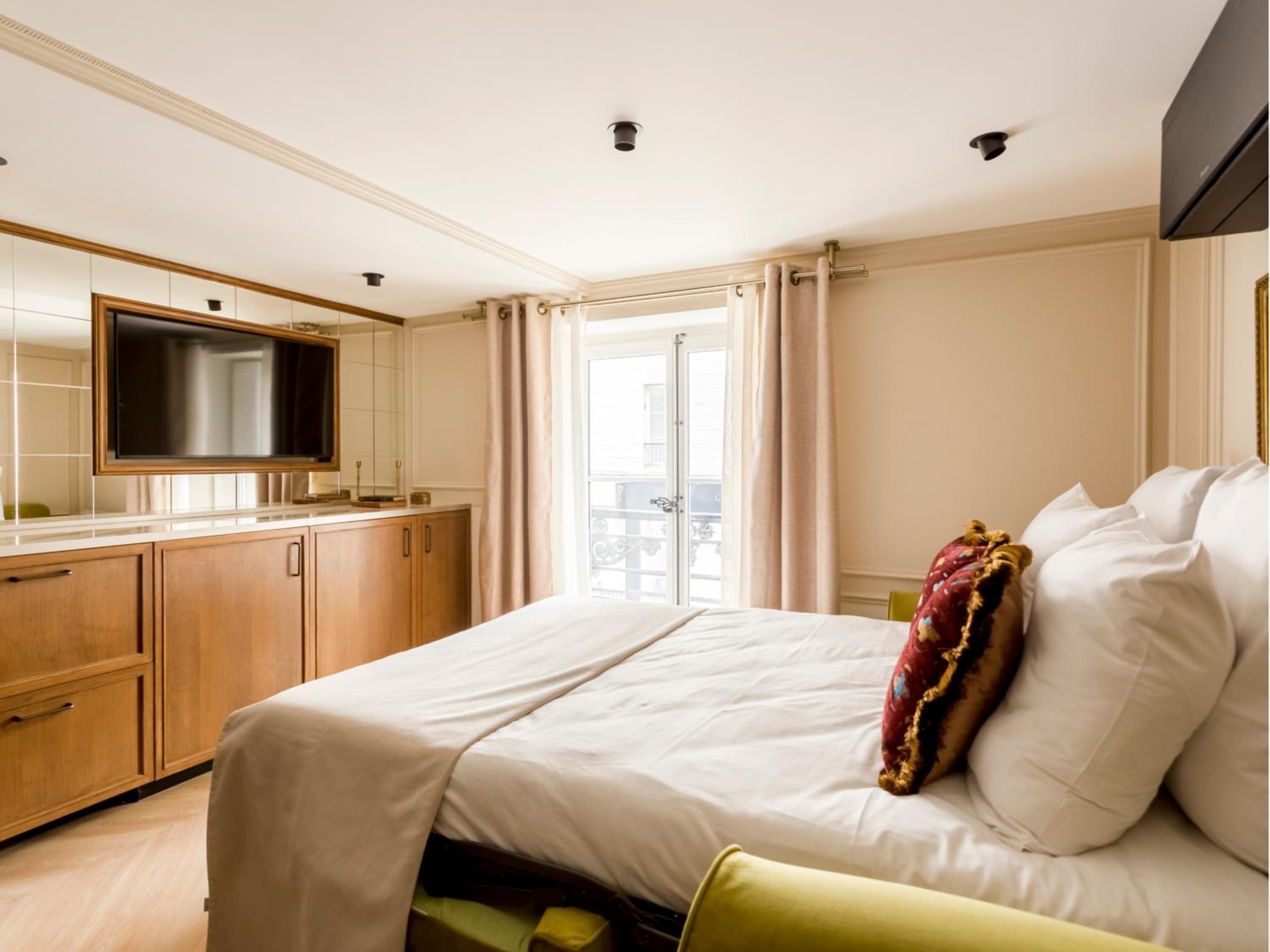 Merveil - Luxury Suite - Marais - Turenne