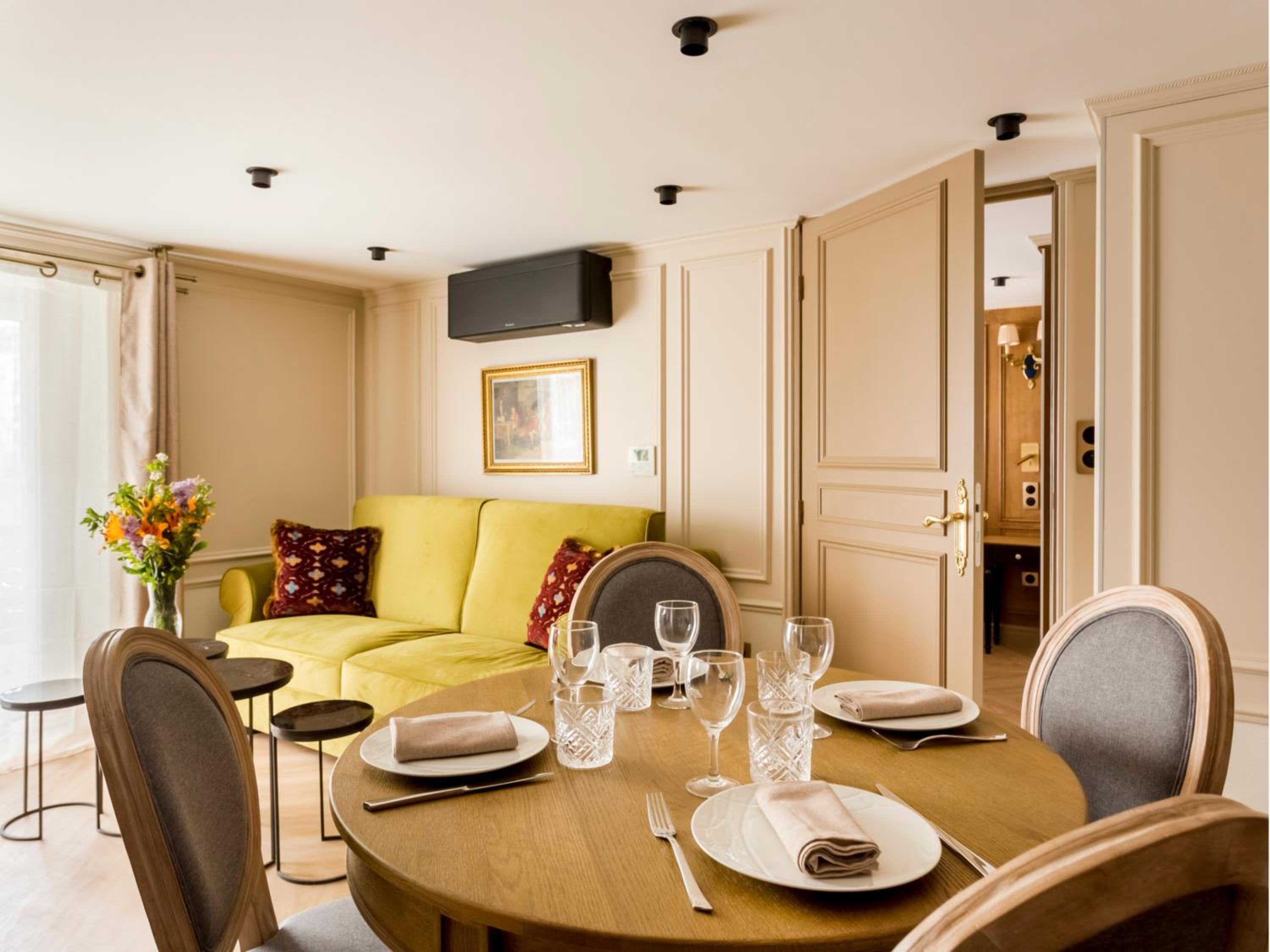 Merveil - Luxury Suite - Marais - Turenne