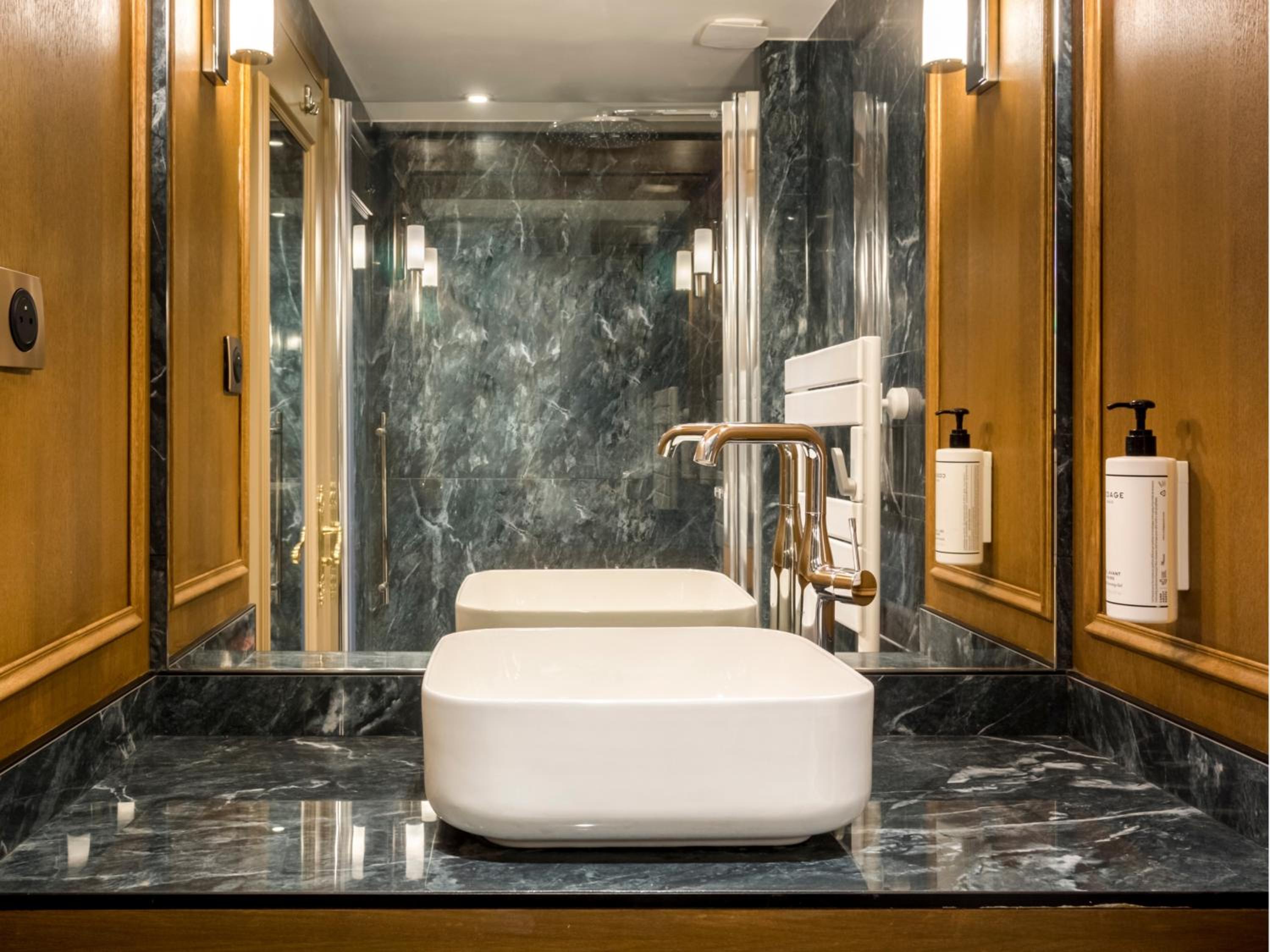 Merveil - Luxury Suite - Marais - Turenne