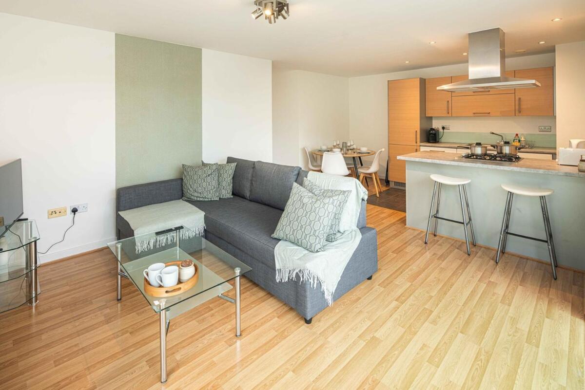 Stylish 2-Bed with Stunning View