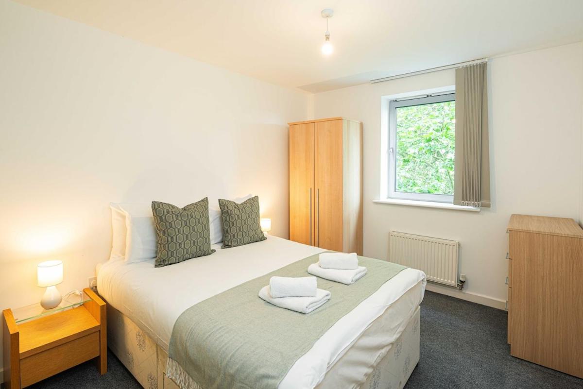 Stylish 2-Bed with Stunning View