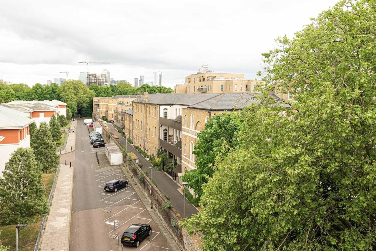 Stylish 2-Bed with Stunning View