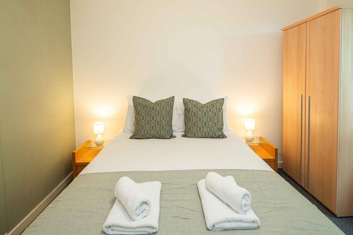 Stylish 2-Bed with Stunning View