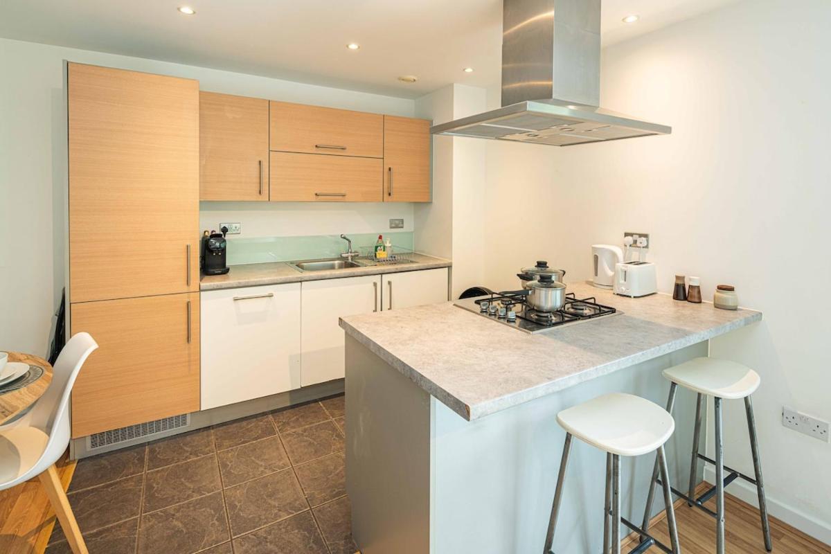 Stylish 2-Bed with Stunning View