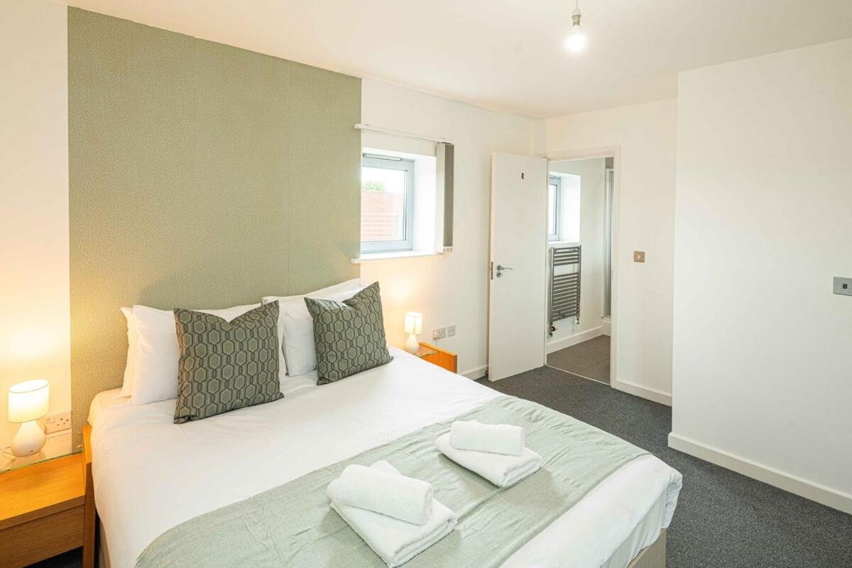 Stylish 2-Bed with Stunning View