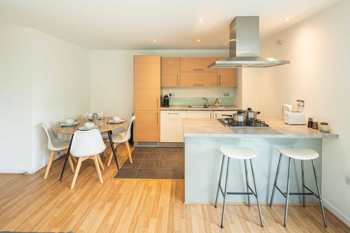 Stylish 2-Bed with Stunning View