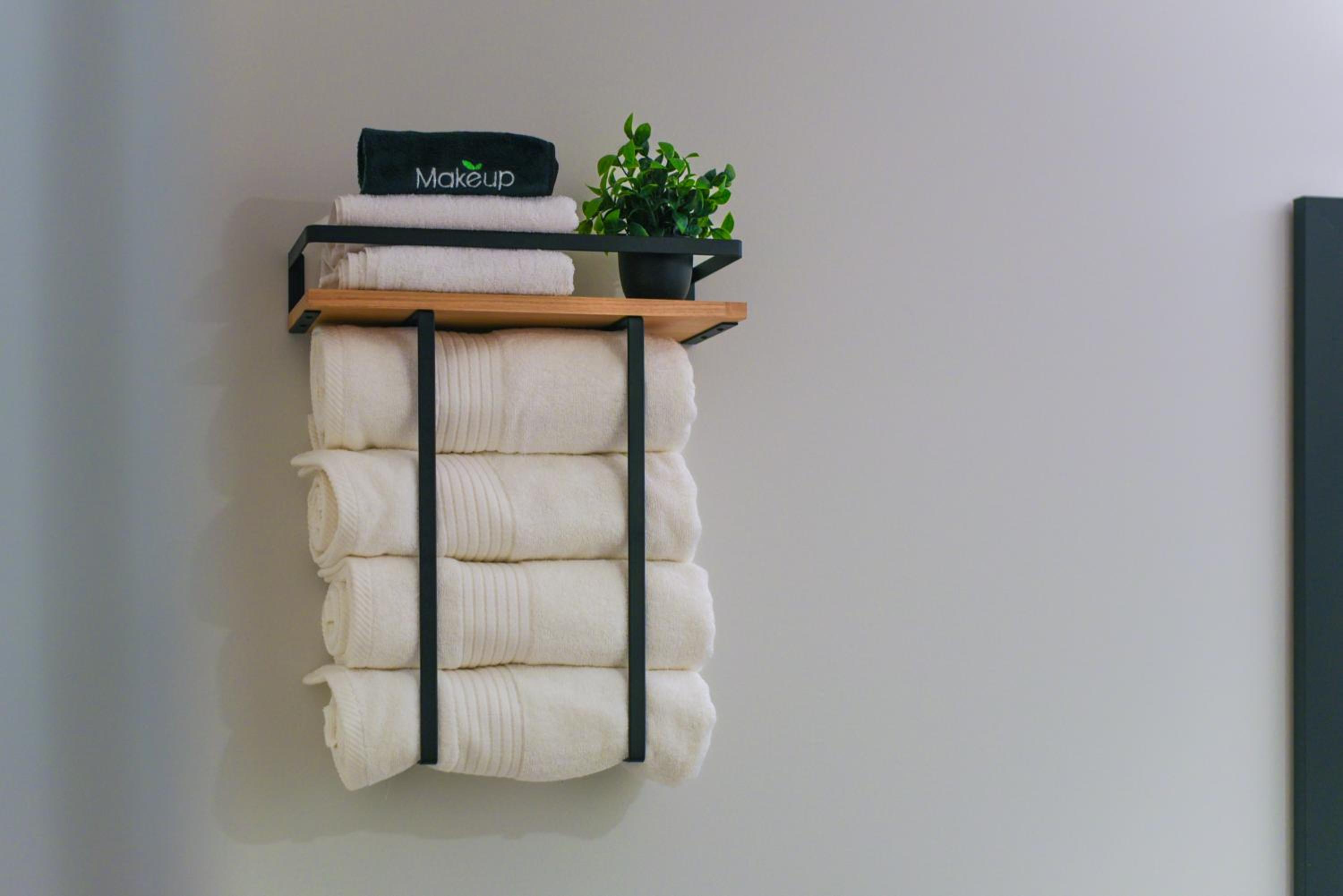 LUX Studio King Bed Gym Free Parking