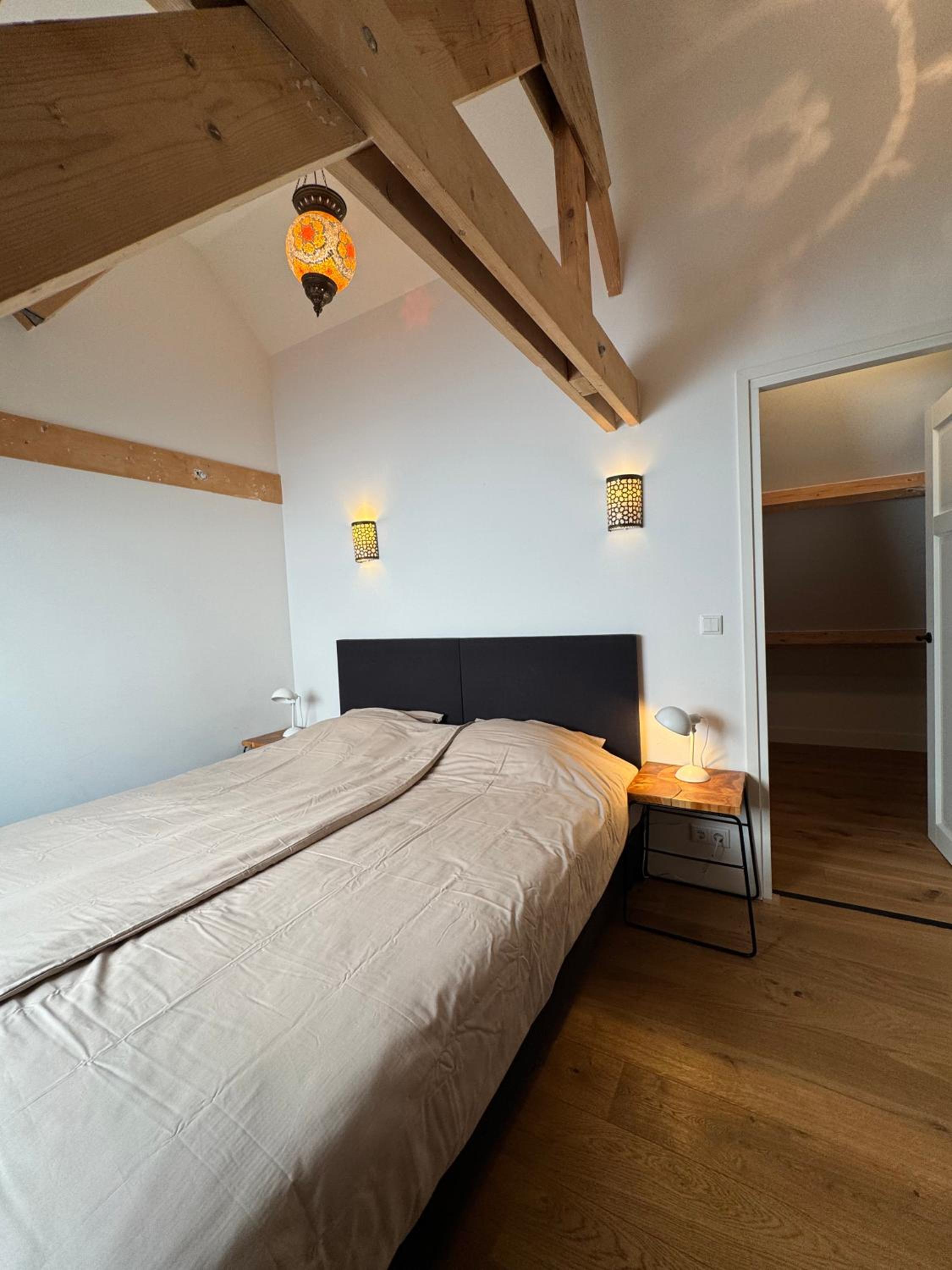 Barbera Guesthouse Hotel Apartments - Experience local life in the Old Centre