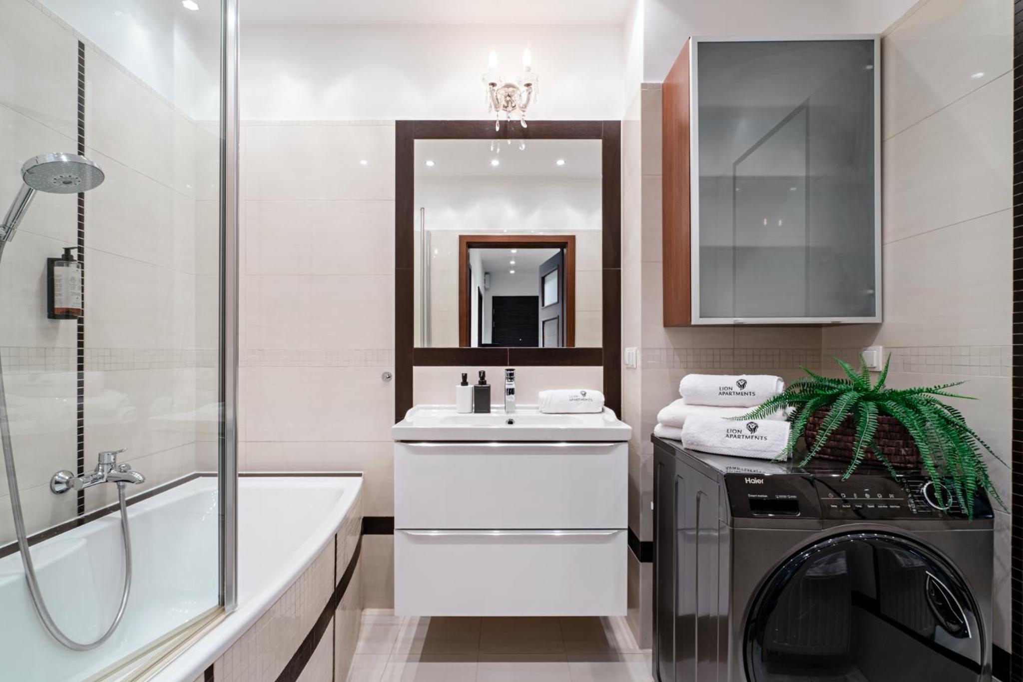Parkur Apartament z tarasem i parkingiem by Lion Apartments