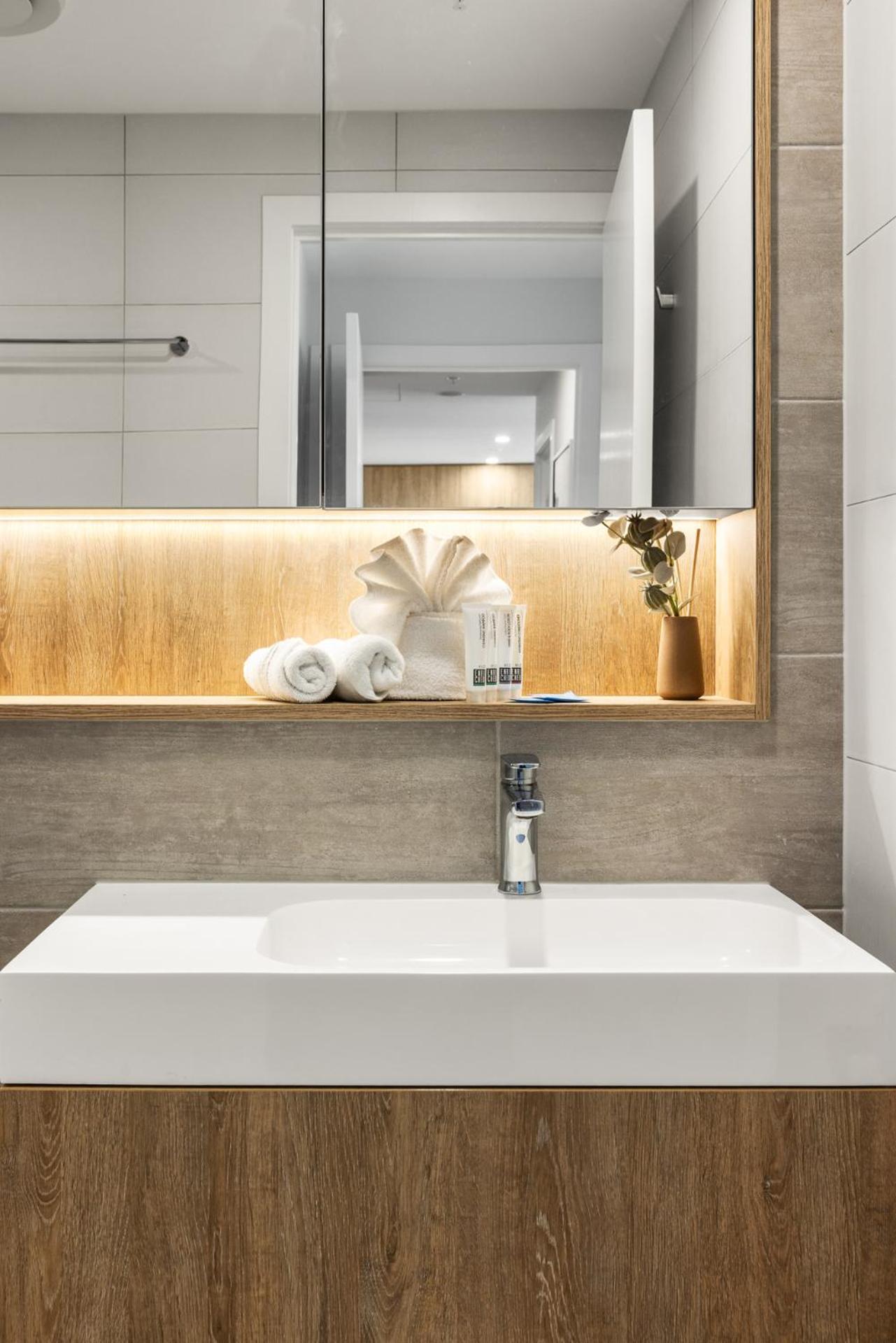 Stylish Ocean View Apartments in Casino Towers