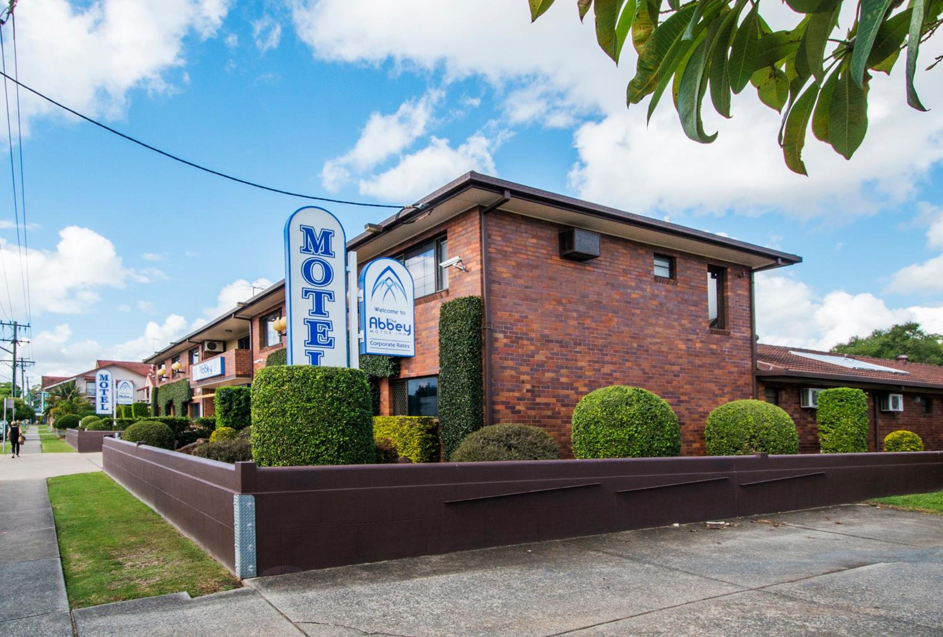 Abbey Motor Inn