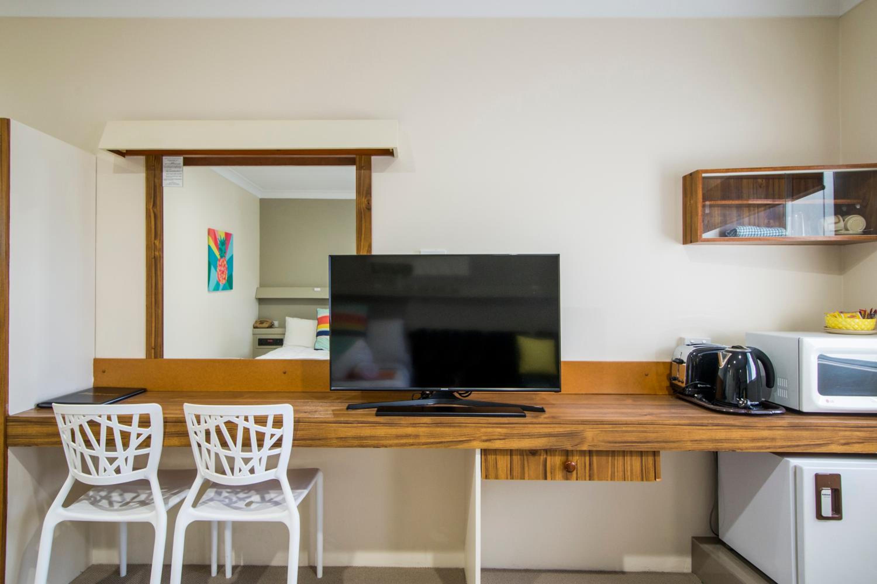Abbey Motor Inn