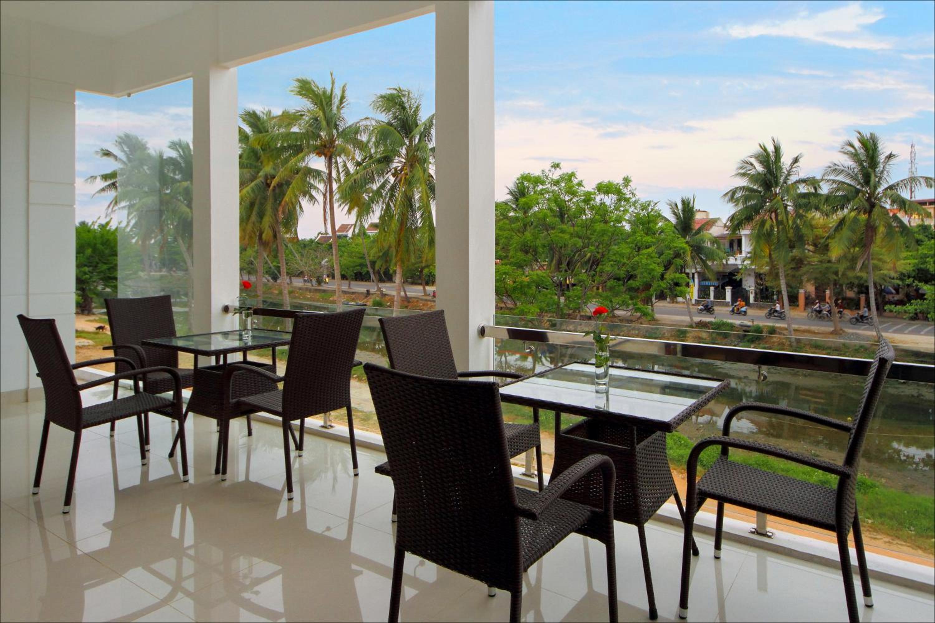 Azalea Homestay