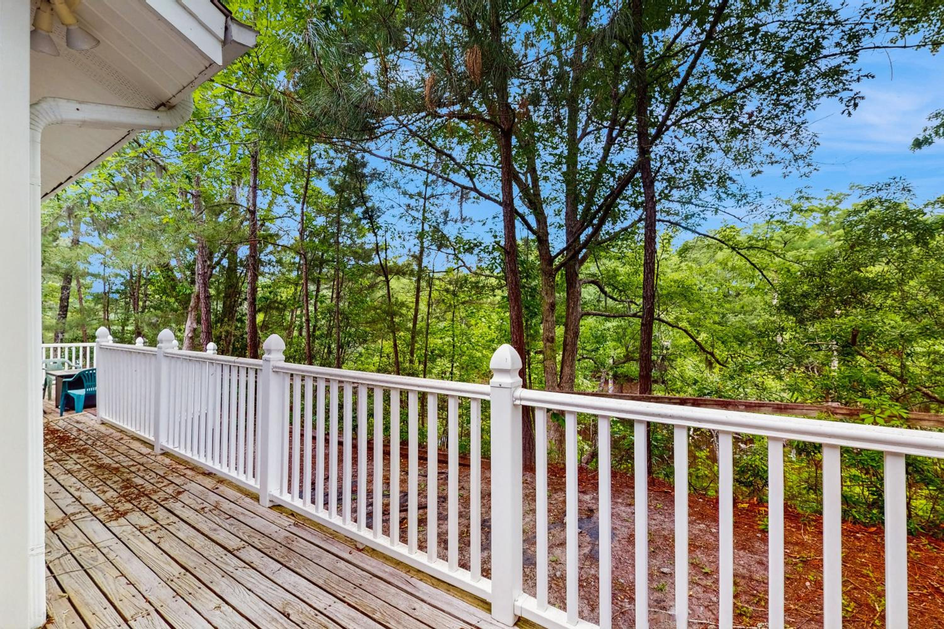 4BR Spacious Private Home with Dock and Deck