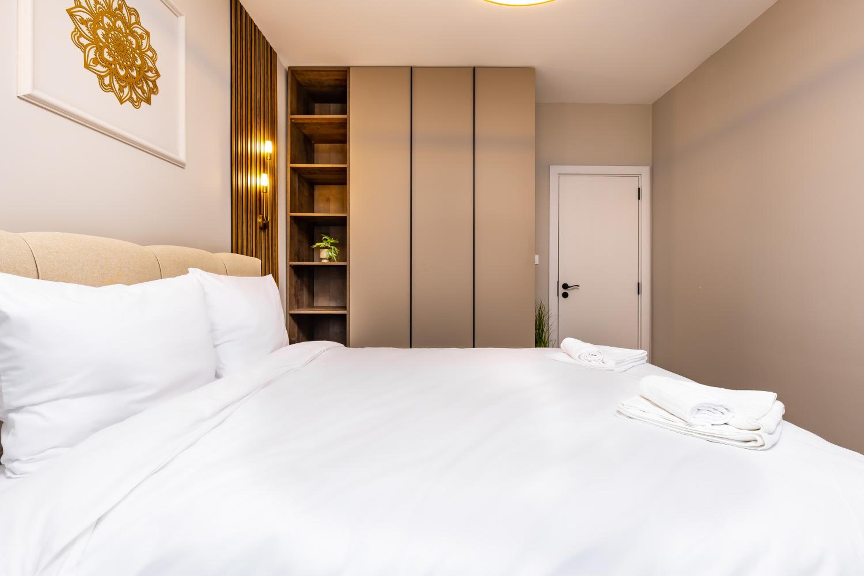 1BR Modern and Cozy Apartment with Free Street Parking