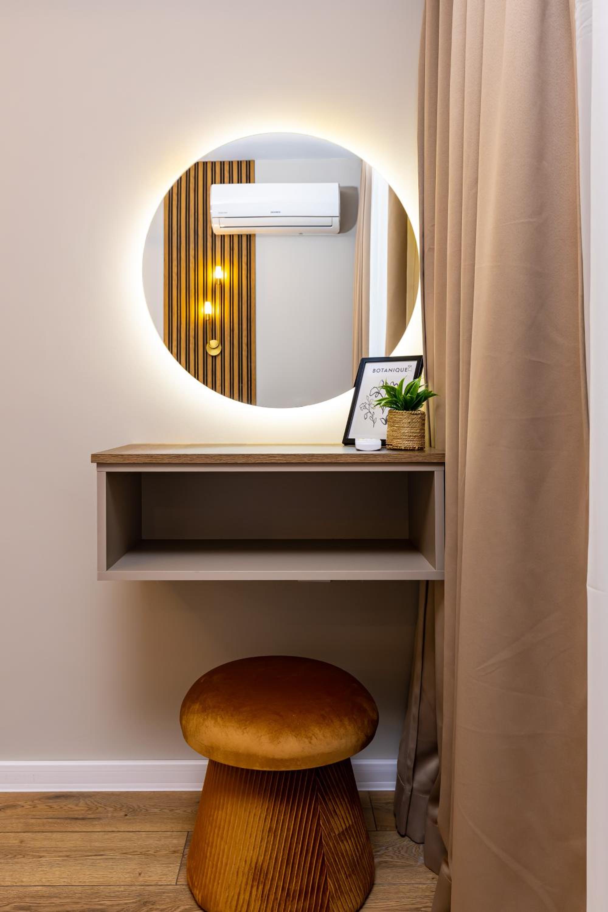 1BR Modern and Cozy Apartment with Free Street Parking