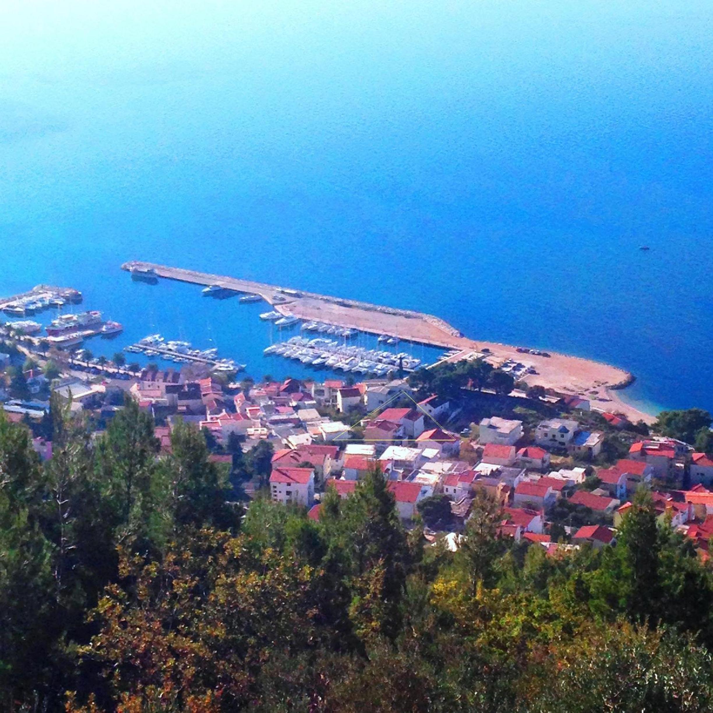 House Elka view 4