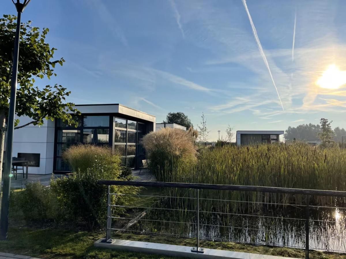Marina Strandbad Chalet Wasserwelt Haus Nr 32