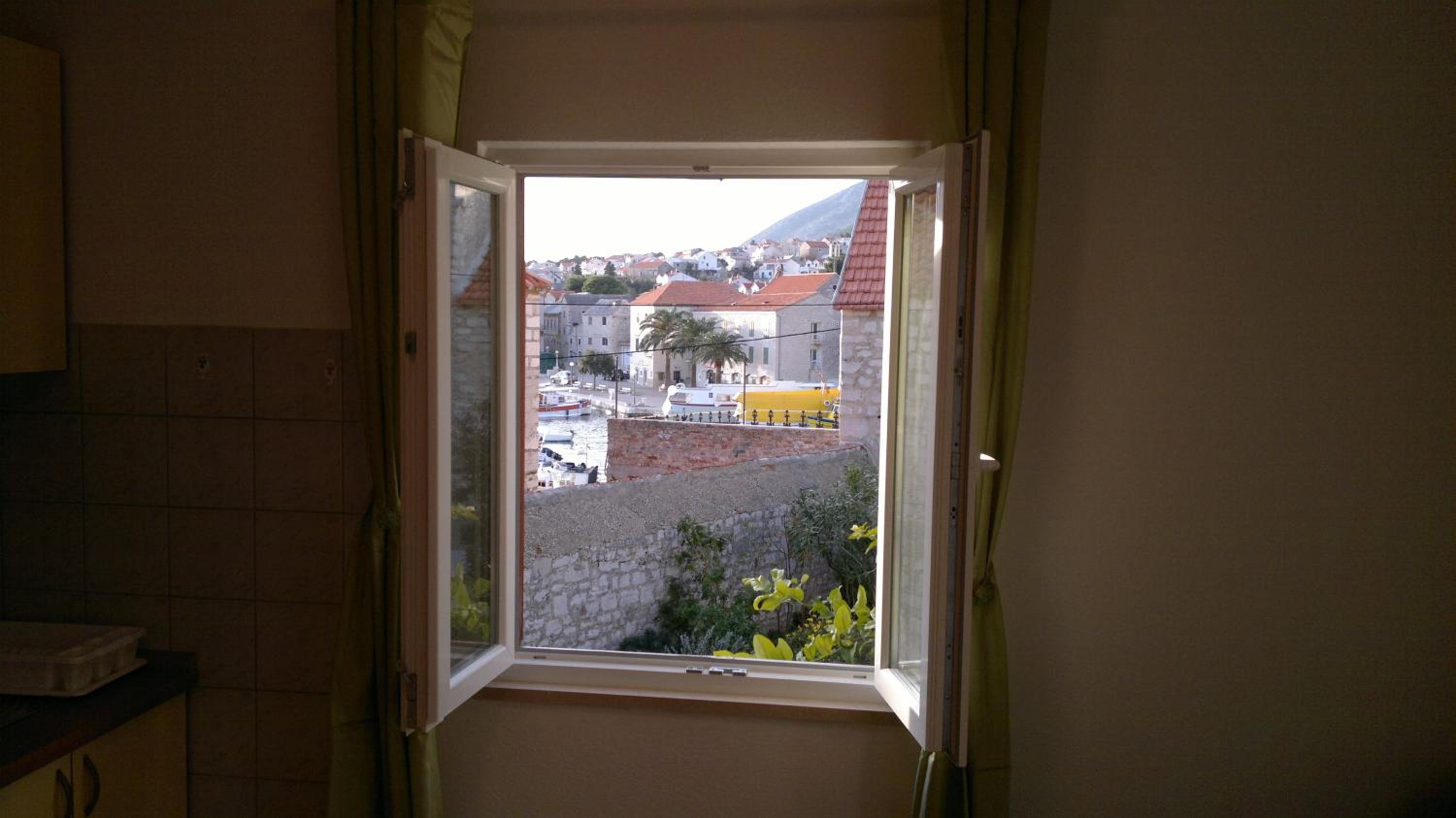 Photo 37