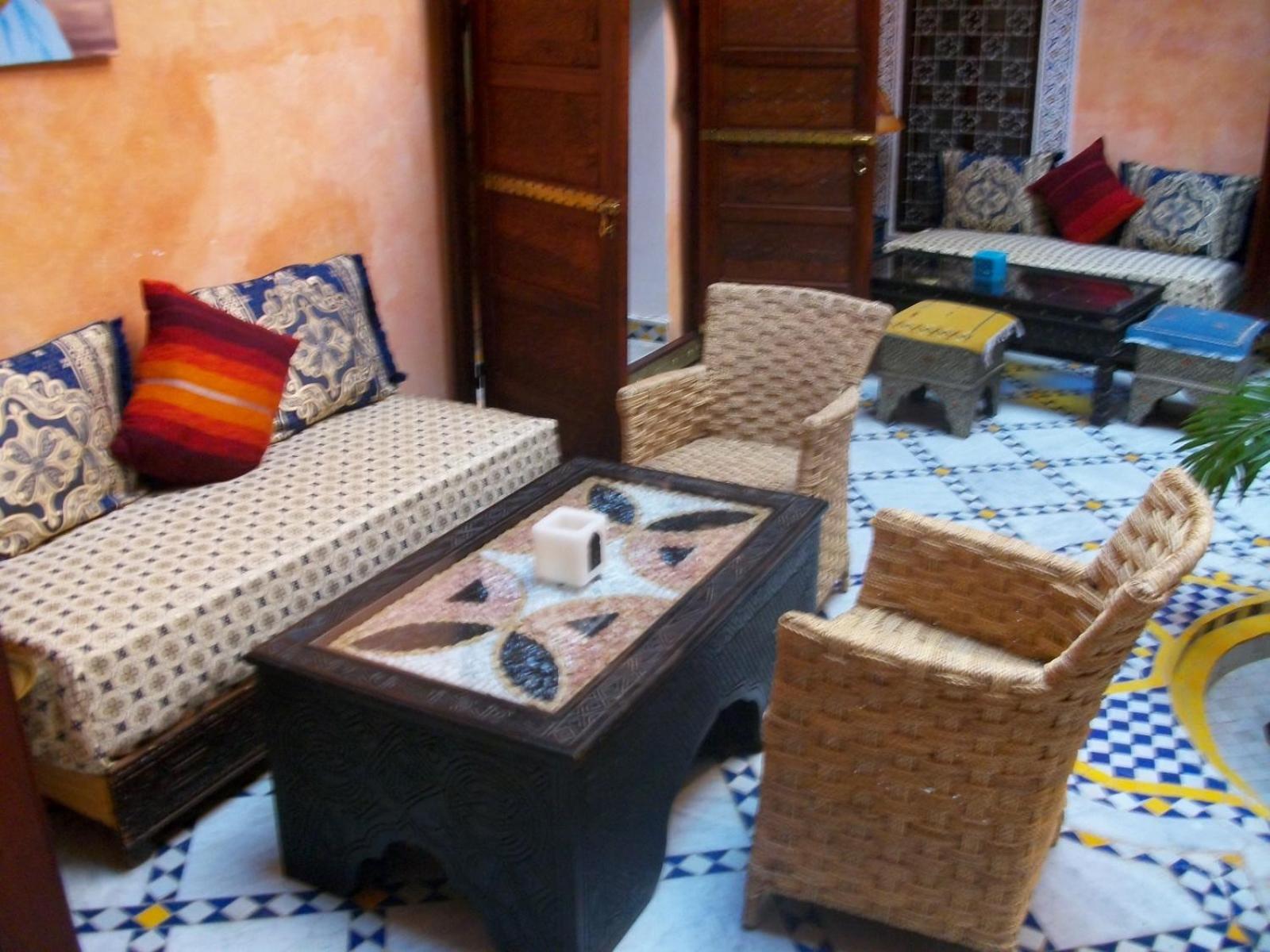 lounge